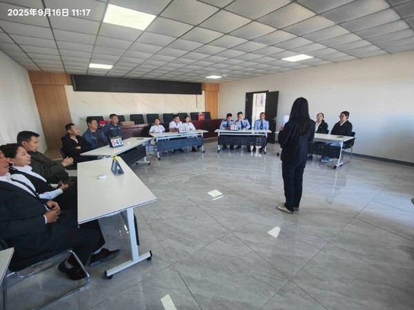 民族政策潤心田、中華民族一家親——額鹽公司組織開展民族政策宣講和知識競賽活動